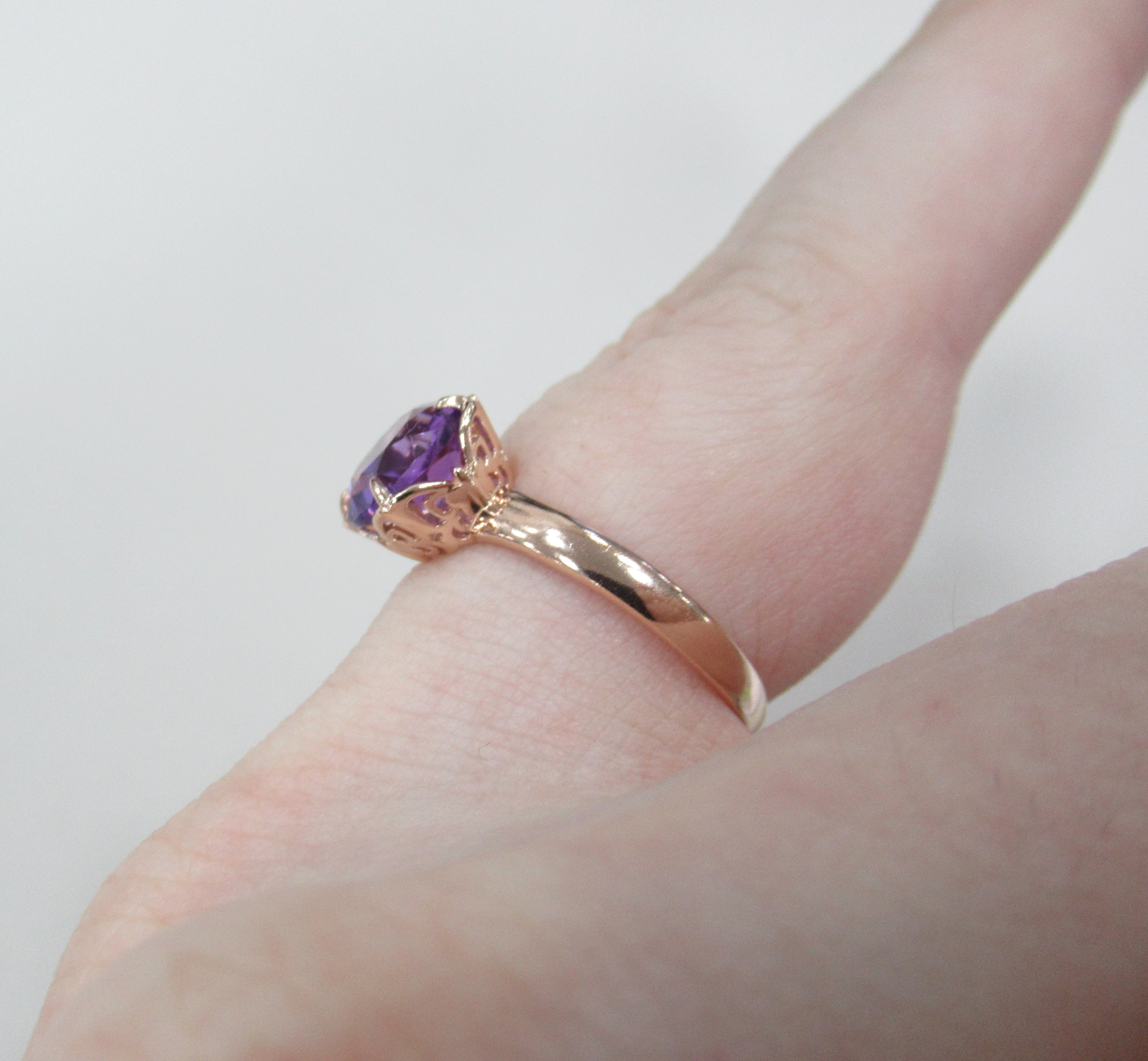 Серебряное кольцо с аметистом